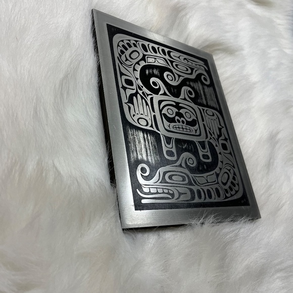Vintage ' Sisiutl ' Inuit Etched Aluminum Plaque - Picture 3 of 6